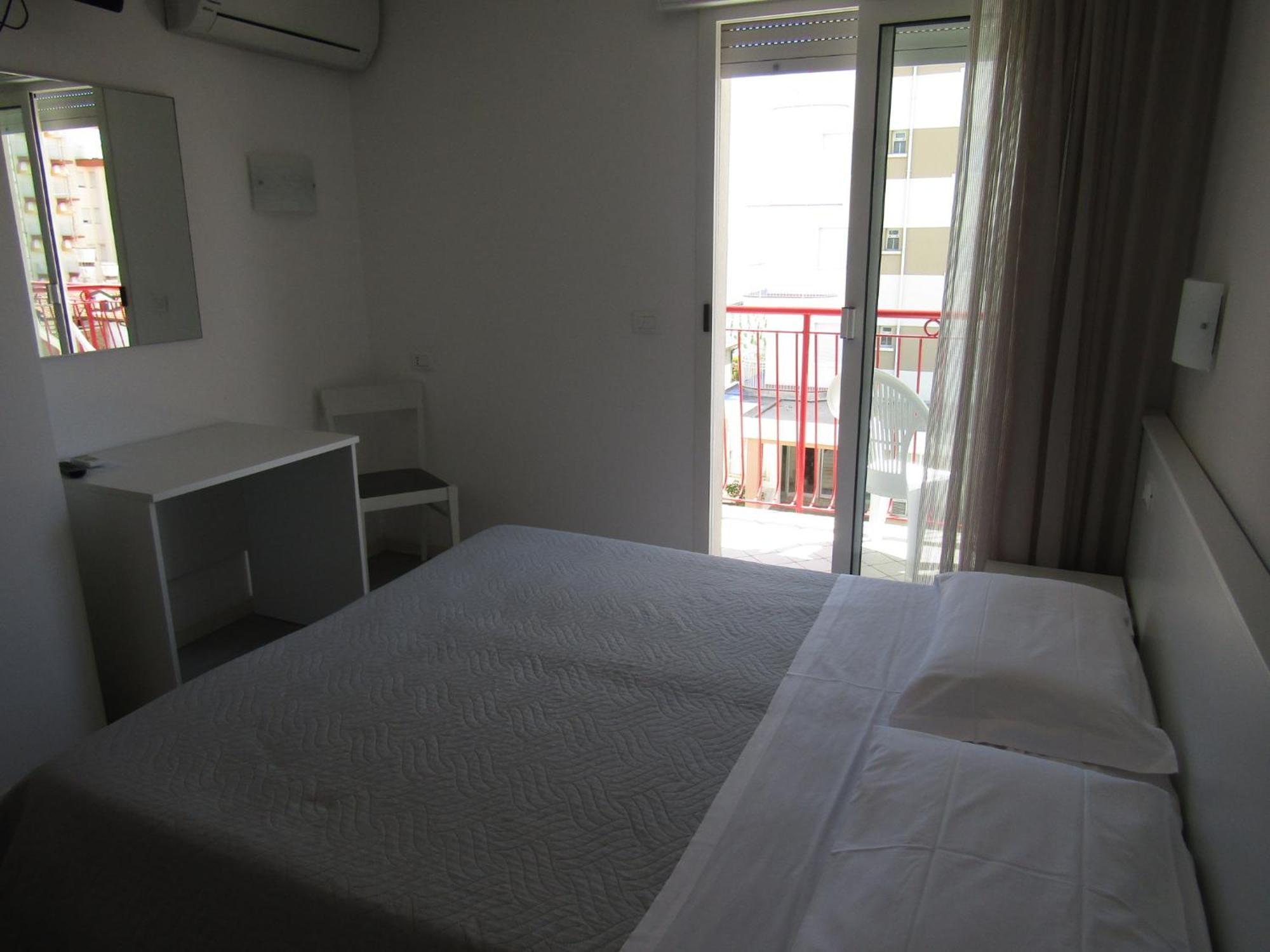 Hotel Atene Lido di Jesolo Bagian luar foto
